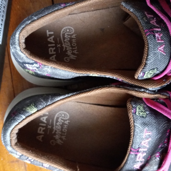 Ariat× Western Aloha W 8.5 Shoes - Picture 12 of 16